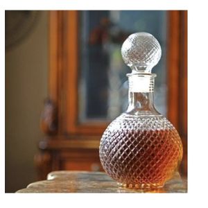 Carafe De Vin Et De Whisky
