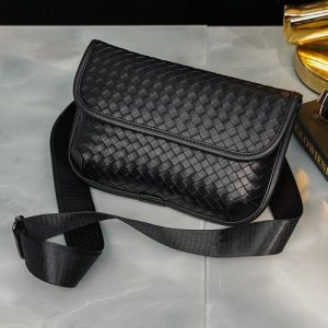 Sac bandoulière tissé en simili cuir imperméable et léger pour hommes-noir