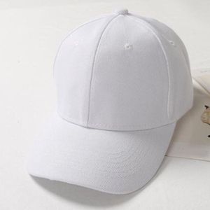 Casquette tendance noir : sportive, urbaine et élégante - Blanc (Copie)