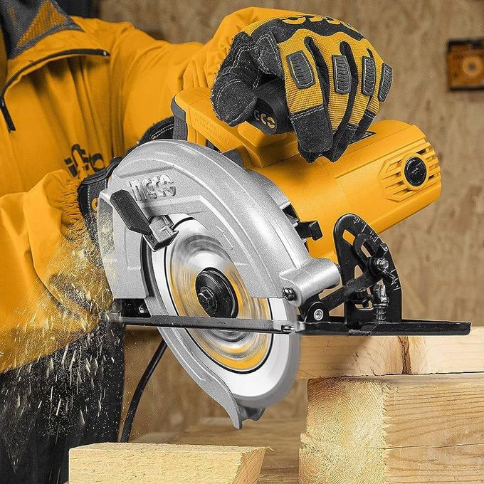 Ingco Scie Circulaire A Main 1600W    CS18568-1