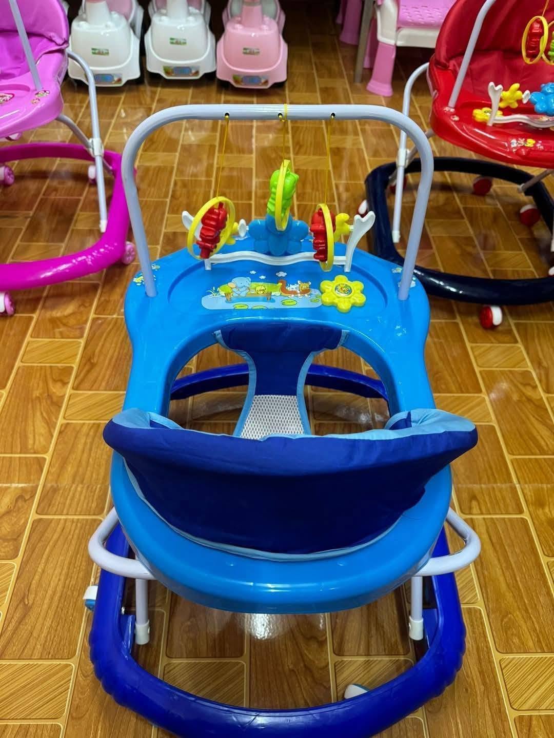 Marche bébé/trotteur pour bébé, lumière, vibrateur avec musique, roues pour enfants - Rose-1