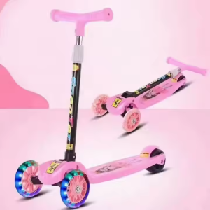 Trottinette en plastique pour enfants, roues lumineuses - rose