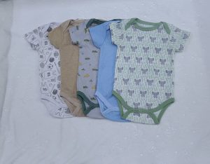 Ensemble de 5 bodies pour bébé garçon (0-6 mois) | Grenouillères en coton doux